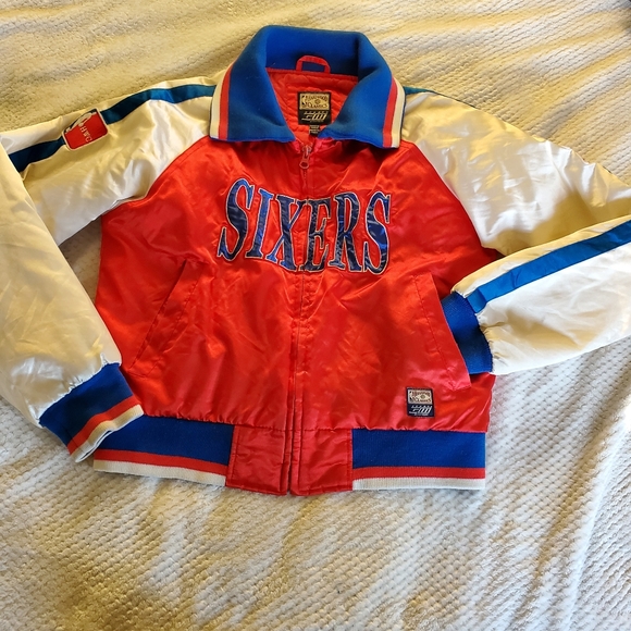 Vintage Authentic NBA Hardwood Classics Girl's 76 ers jacket Size XL - Picture 1 of 7